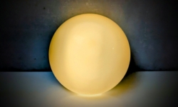 Skøn sandfarvet vintage plafond 1960. Ø21. 13cmH. Elidus E5846111. Til væg eller loft.