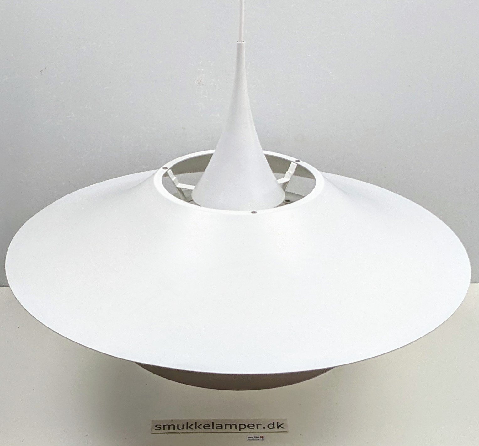 Imponerende Fog og Mørup spise bord lampe fra 1970. Ø60. Radius special. Excellent condition. Pickup only - Billede 2