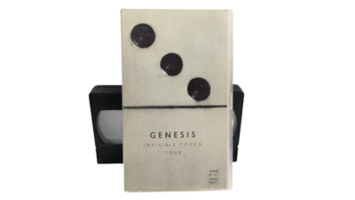 Klassisk  VHS - Genesis invisible touch tour -  1988 -   Original VHS kassettebånd.
