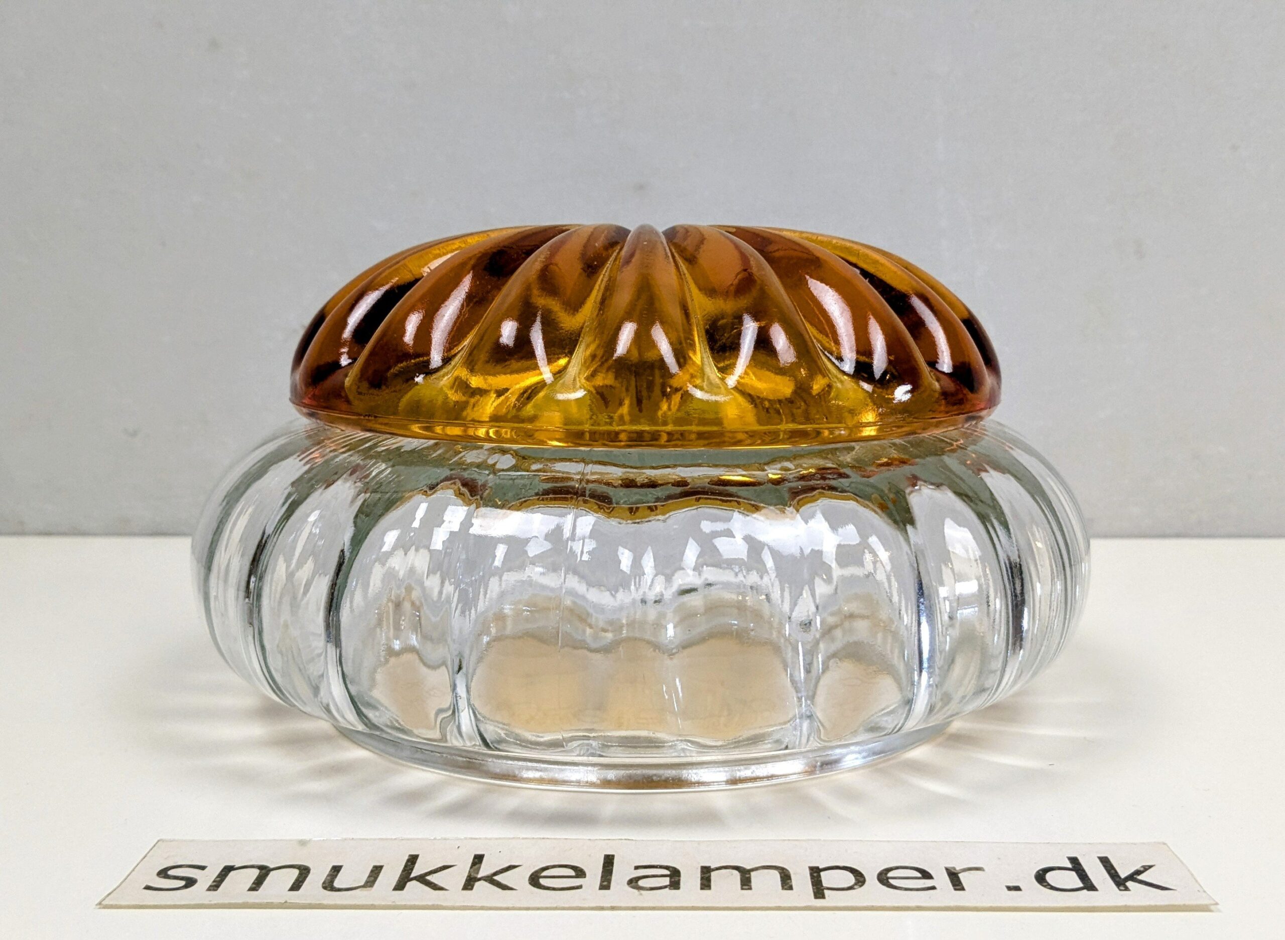 Antik plafond lampeglas. Italiensk. 2,4 kilo. Reservedel. Ø23 cm. Gribekant 170 mm. 6 mm fra bære skrue