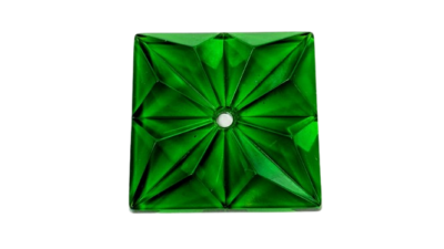 Orrefors prisme glas grøn farve. Lysekrone glas. Original 1960. 50x50 mm. Reservedel.