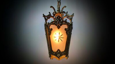 Dansk Antik art nouveau style lampe. Nyt el. Messing. 190 cm nedhæng. Ø20. 1960.