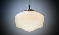 Eksklusiv Avenue cafe pendel – håndlavet og håndsamlet i Danmark. Egen serie. Ø25. Messing.