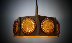 Klassisk fyrretræ loftlampe 1970. Ø38. Nyt el. Perfekt til rundbord m.m