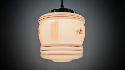 Luksuriøs sandfarvet kuglependel med røde streger 1930. Fuld restaureret. Ø18