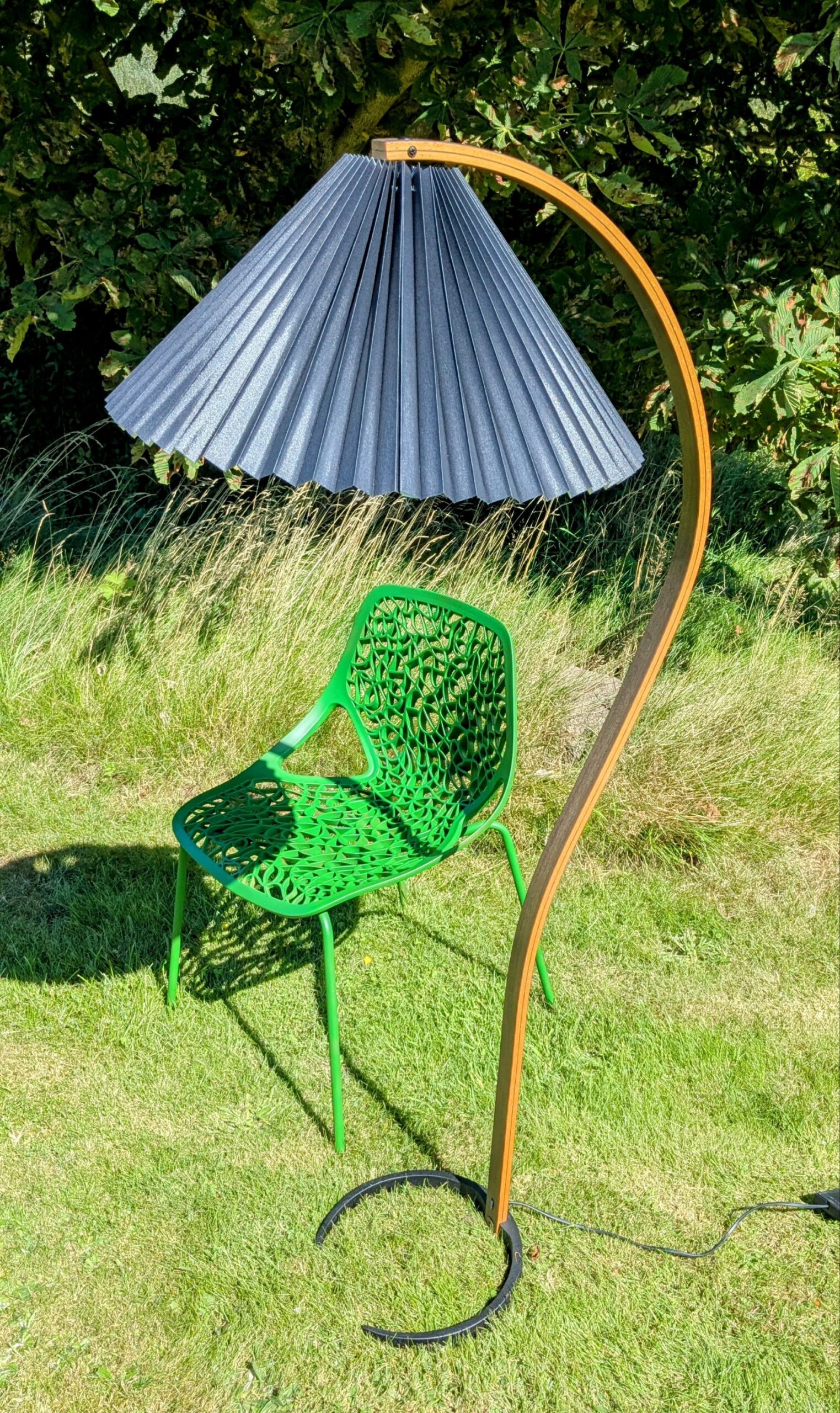 Timberline gulvlampe fra 1970. Mads Caprani. Ny skærm. Excellent condition. Pickup only.