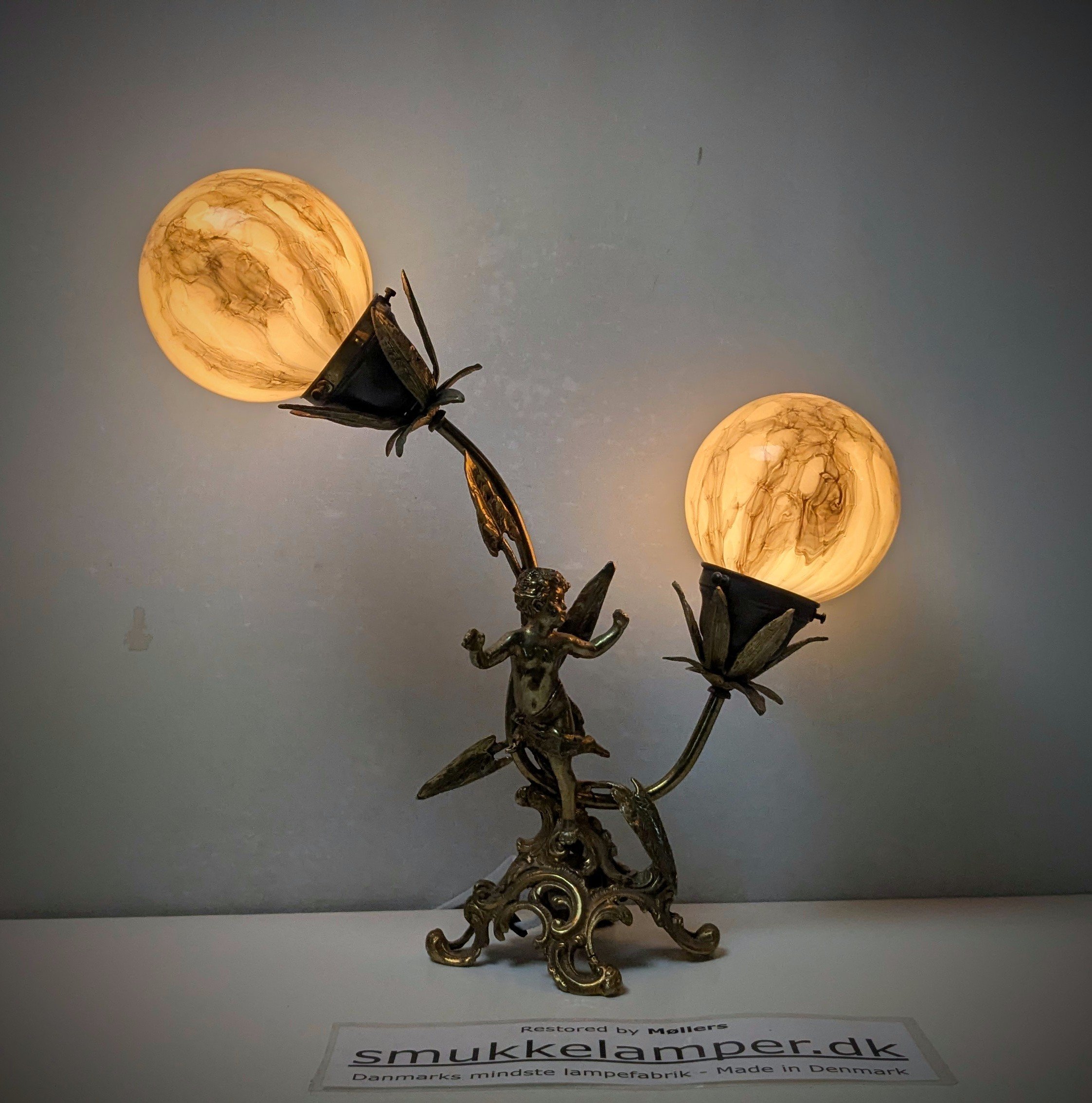 Skøn Art Nouveau bordlampe fra 1950. Fuld restaureret. Marmorerede glas. Nyt el. 40 cmH - Billede 2