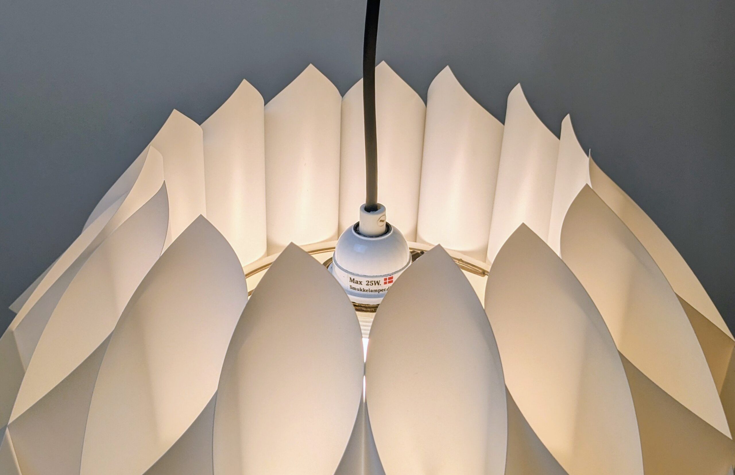 Skøn Butterfly lampe Hoyrup light. Lars Schiøler 1973. Ø44. Nyt el. Excellent condition. - Billede 5