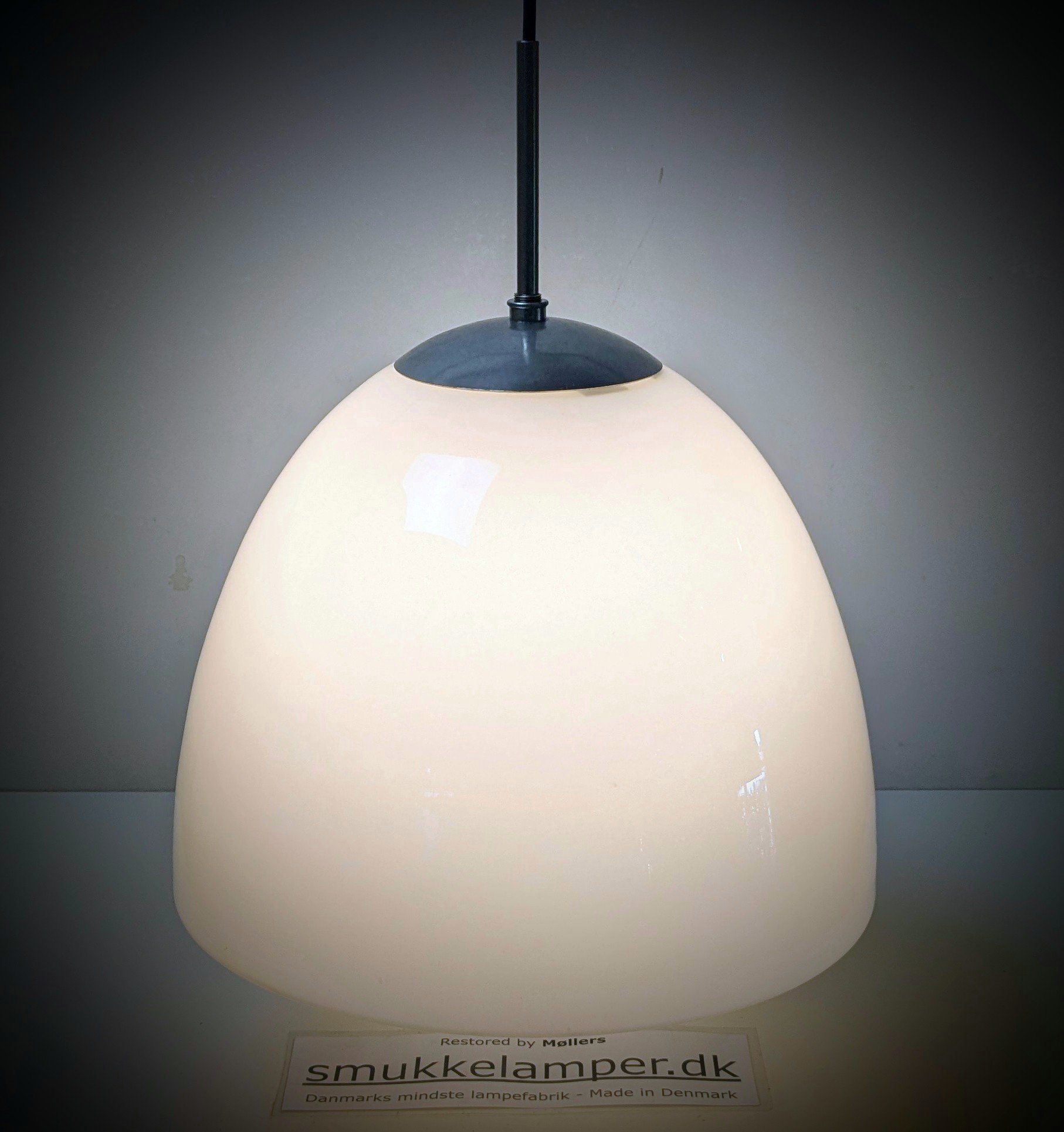 Ikonisk stor Louis Poulsen Delta pendel fra 1960. Ø34. Nyt el. – produktbillede 2 – Hvide og neutrale stilfulde