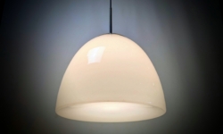 Ikonisk stor Louis Poulsen Delta pendel fra 1960. Ø34. Nyt el.