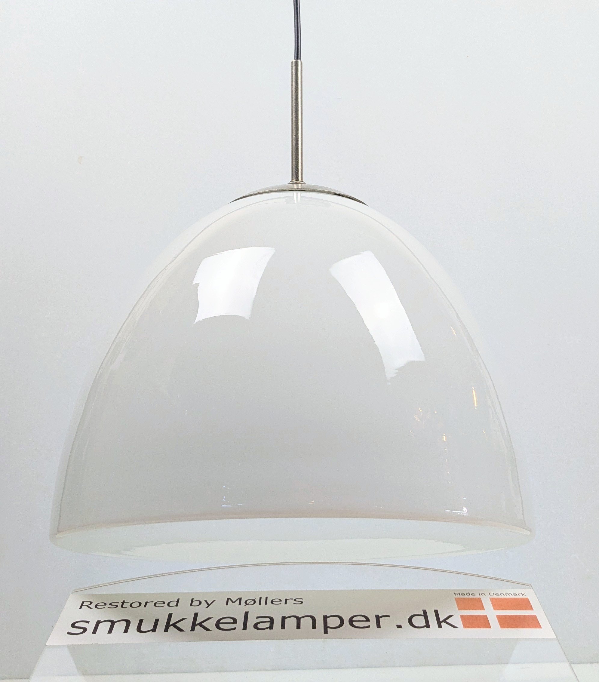 Ikonisk stor Louis Poulsen Delta pendel fra 1960. Ø34. Nyt el. – produktbillede 3 – Hvide og neutrale stilfulde