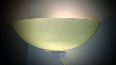 Skøn lysegrøn Palace gallery væglampe uplight. Ny fra 1990. Sjælden vare. Mint condition.