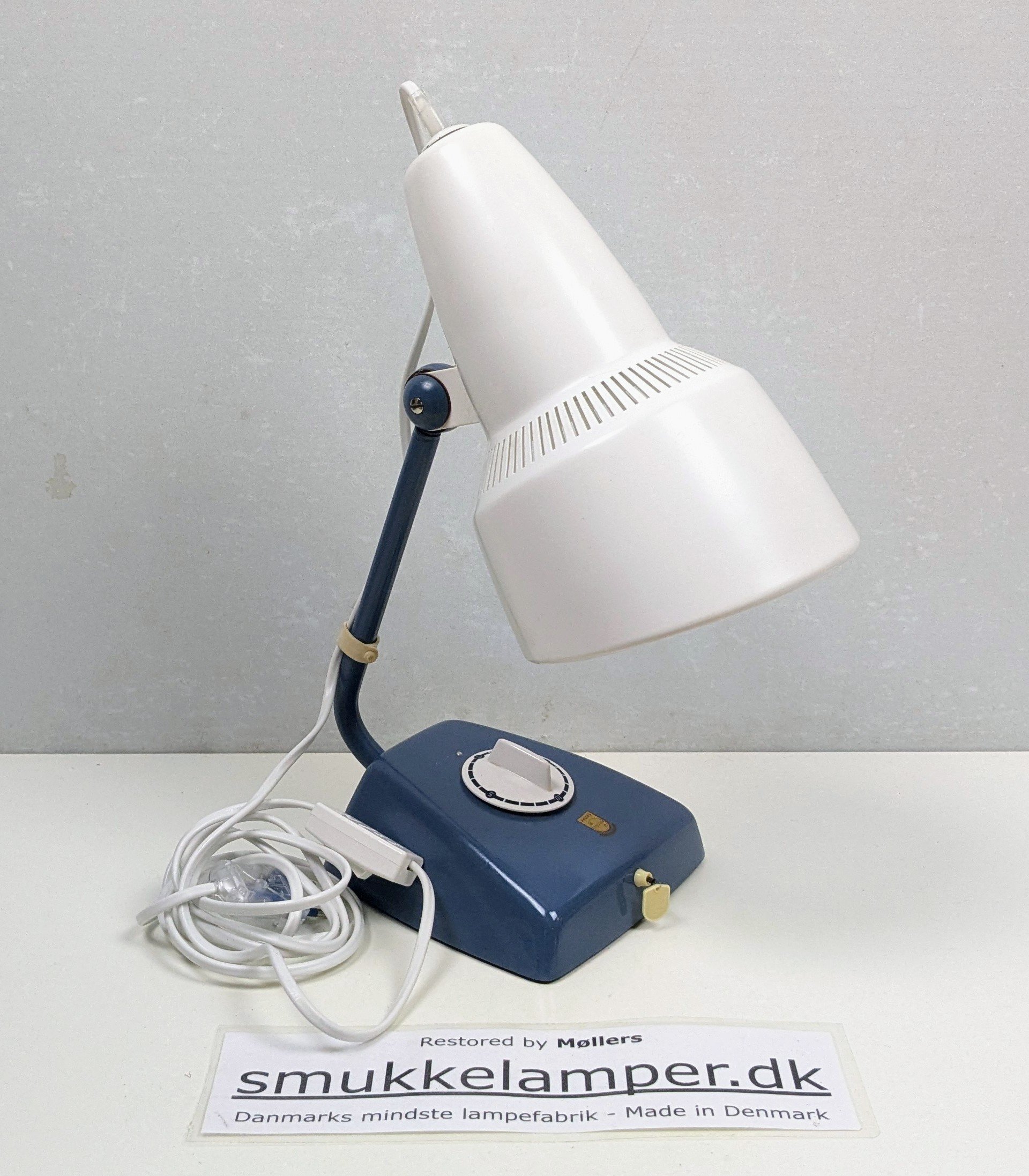 Special lavet skrivebordslampe fra 1960. Custom unika. Phillips. Nyt el.
