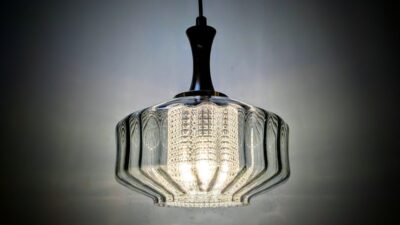 Storslået vintage hjørne pendel fra 1960 erne. Teak og sort tonet glas. Carl Fagerlund. Fuld restaureret.