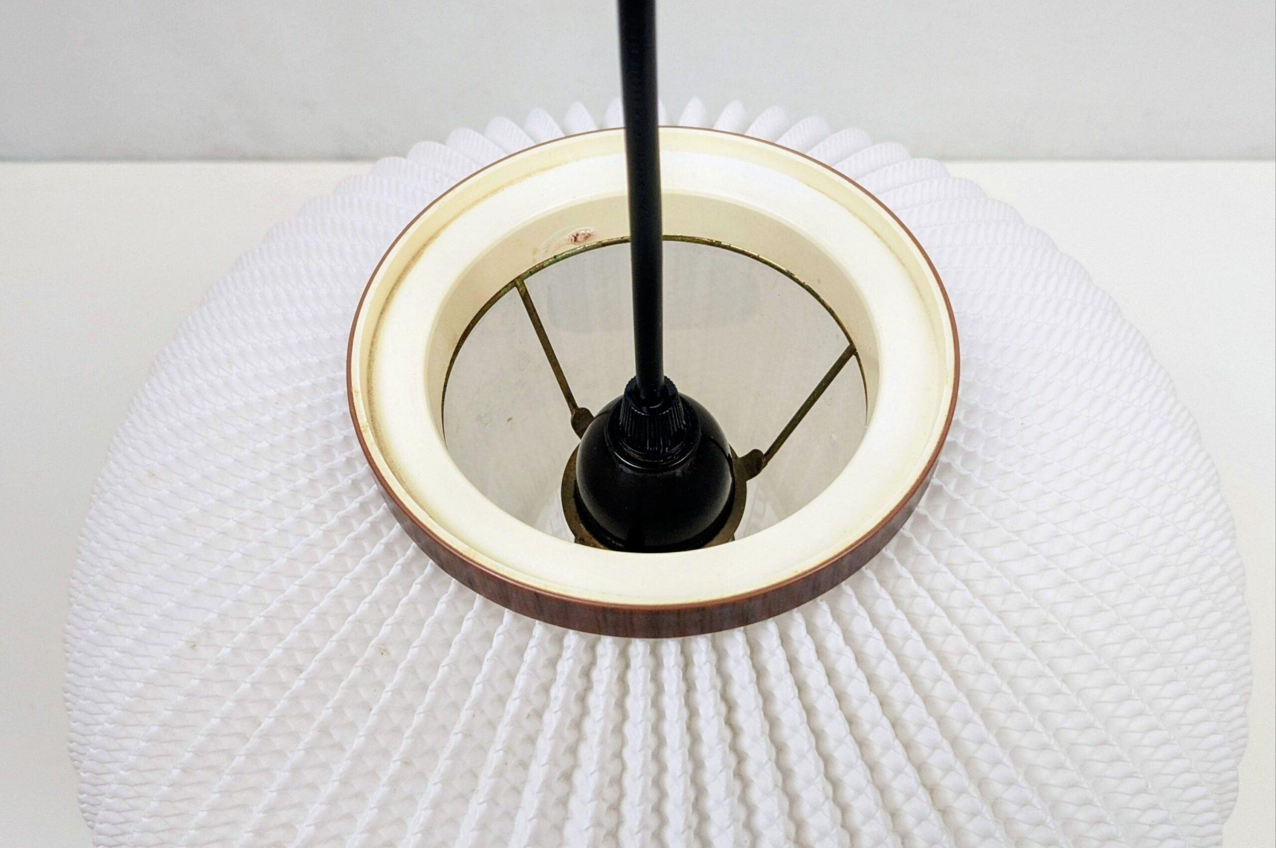 Sjælden Lars Schiøler – Høyrup light lampe . Ø27 Alt el er nyt. Danish design 1960