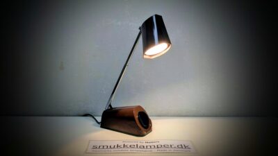 HBH Mini bordlampe fra 1970. Brun i flot stand.