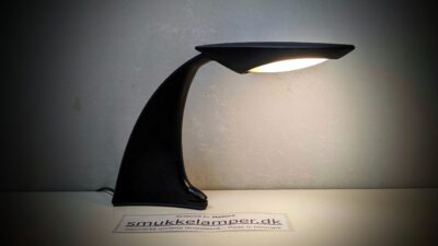 Futuristisk Nestler Matho 192. Skrivebord lampe. 29 cmH