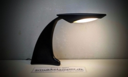 Futuristisk Nestler Matho 192. Skrivebord lampe. 29 cmH