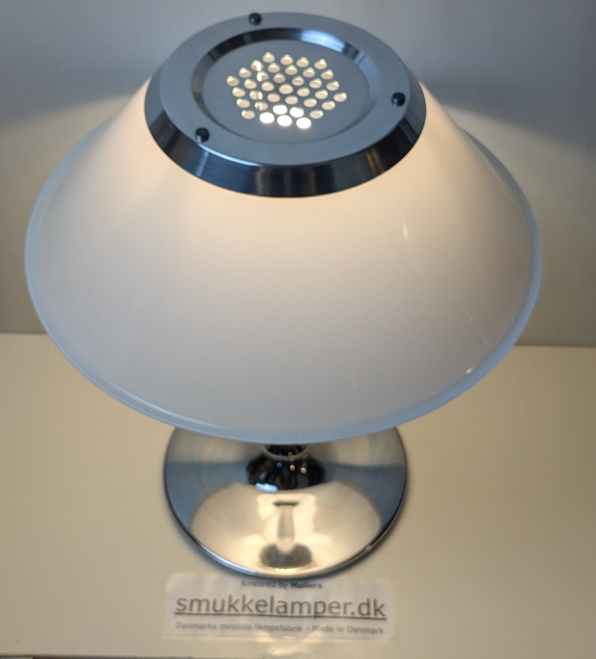 Stor PER SUNDSTEDT. BORDLAMPE, „Mars“. Atelje Lyktan 60 cm høj. Ø46. 1990.