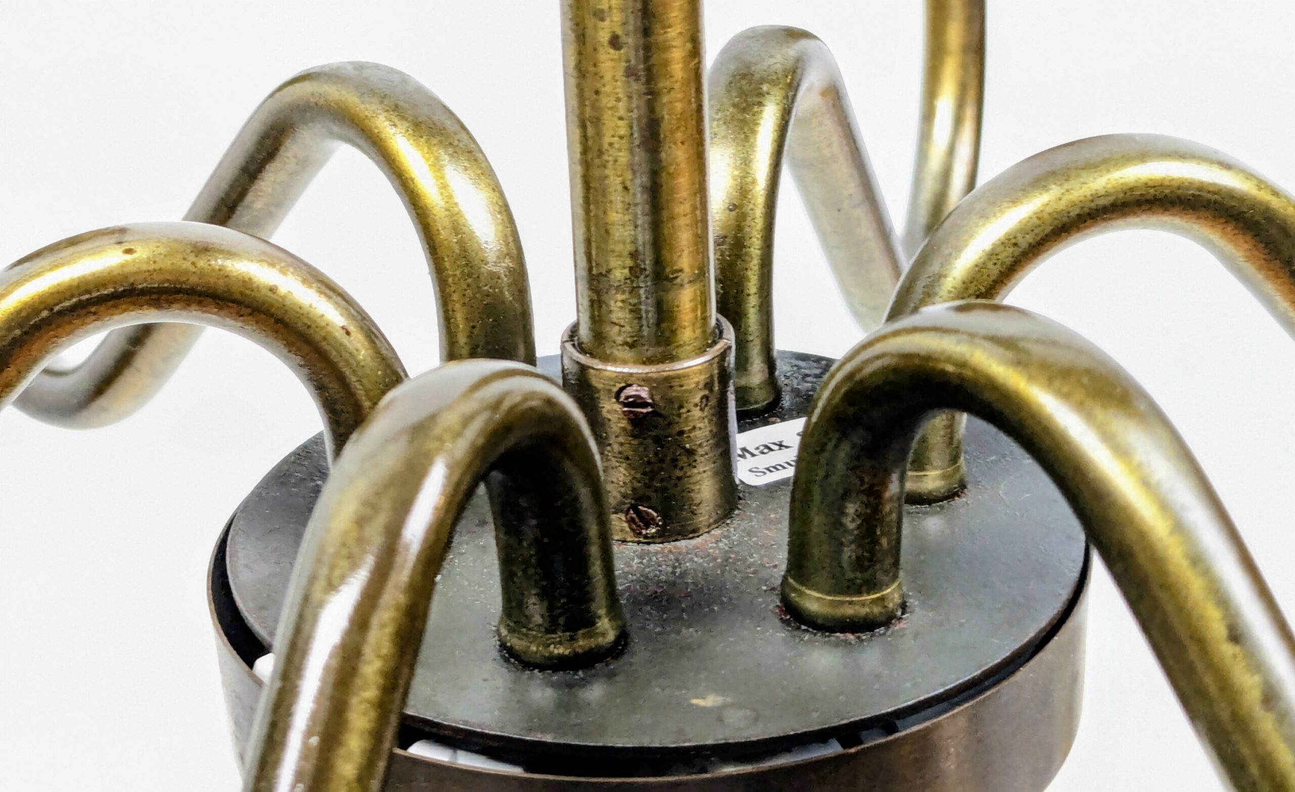 Skøn patineret Fog og Mørup tulipan lysekrone fra 1940. Ø47. Nyt el. 70 cm nedhæng. Pickup only.