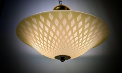 Skøn Hall/ Dining/ entre / soveværelse plafond fra 1920. Ø48 33 cm fast nedhæng. Nyt el. Pickup only