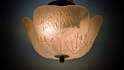 Skøn glas ampel plafond 1980. 18 cm nedhæng. Ø24. Nyt el.