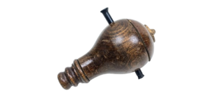 Original Louis Poulsen korrespondance afbryder fra 1910. Antik. Med brugsspor. I træ.