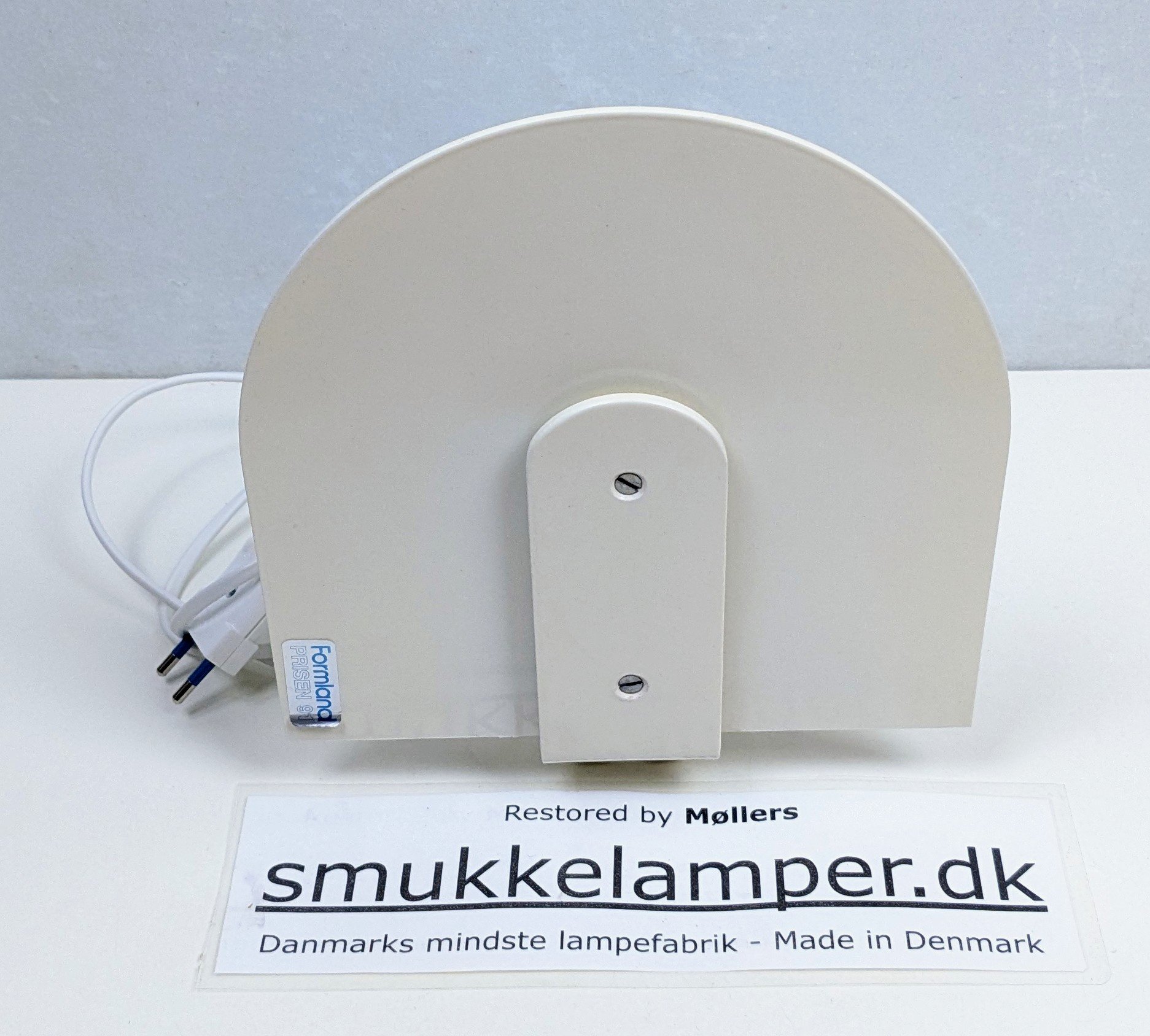 Klassisk dansk design 1990. Nyt el. Cream white. Jørgen Klinkby – Lyskær