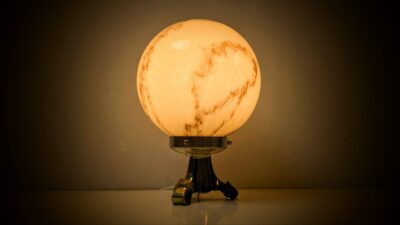 Art deco bordlampe. Custom håndsamlet. Ø20. 30cmH. Nyt el. Sjældent Uranium oxid glas. 1930