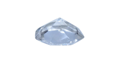 Krystal prisme til lysekrone. 30mmH. 27 mmB. 33 facet slebne sider. Brilliant