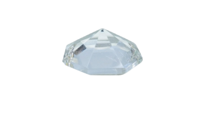 Krystal prisme til lysekrone. 26mmH. 25 mmB. 33 facet slebne sider. Brilliant