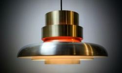 Dansk Vitrika lampe fra 1960. Nyt el. Brugsspor. Læs mere. Ø36.