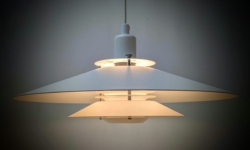 Danish design 1990. Lyskilde 1363. Ø40. Nyt el. Excellent condition.