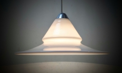 Royal Copenhagen/ Holmegaard. 1980. Model opus.  1,5 kilo glas. Ø34. Nyt el