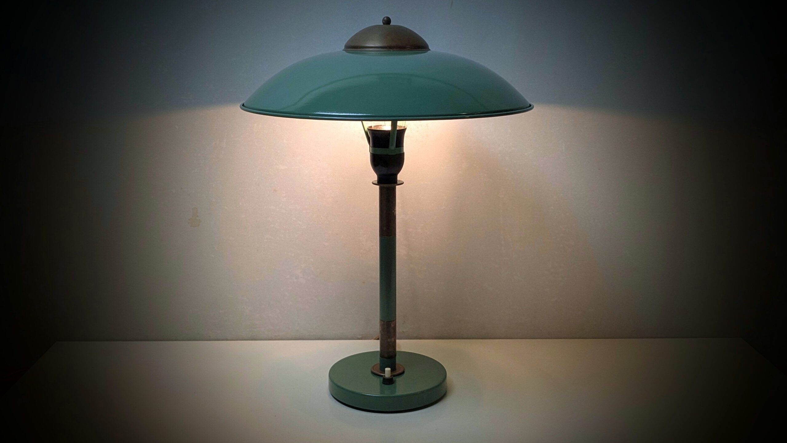 Fog og Mørup bordlampe 1940. Fuld restaureret. Messing og nylakeret. 42 cmH. - Billede 5
