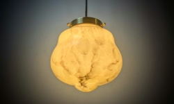 Skøn marmoreret kuglependel fra 1920. Fuld restaureret. Ø19