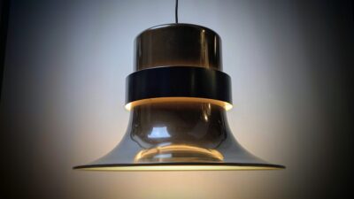 Skandinavisk loftlampe fra 1970. Mørk Bronze metallic. Ø46. Nyt el. I flot stand.