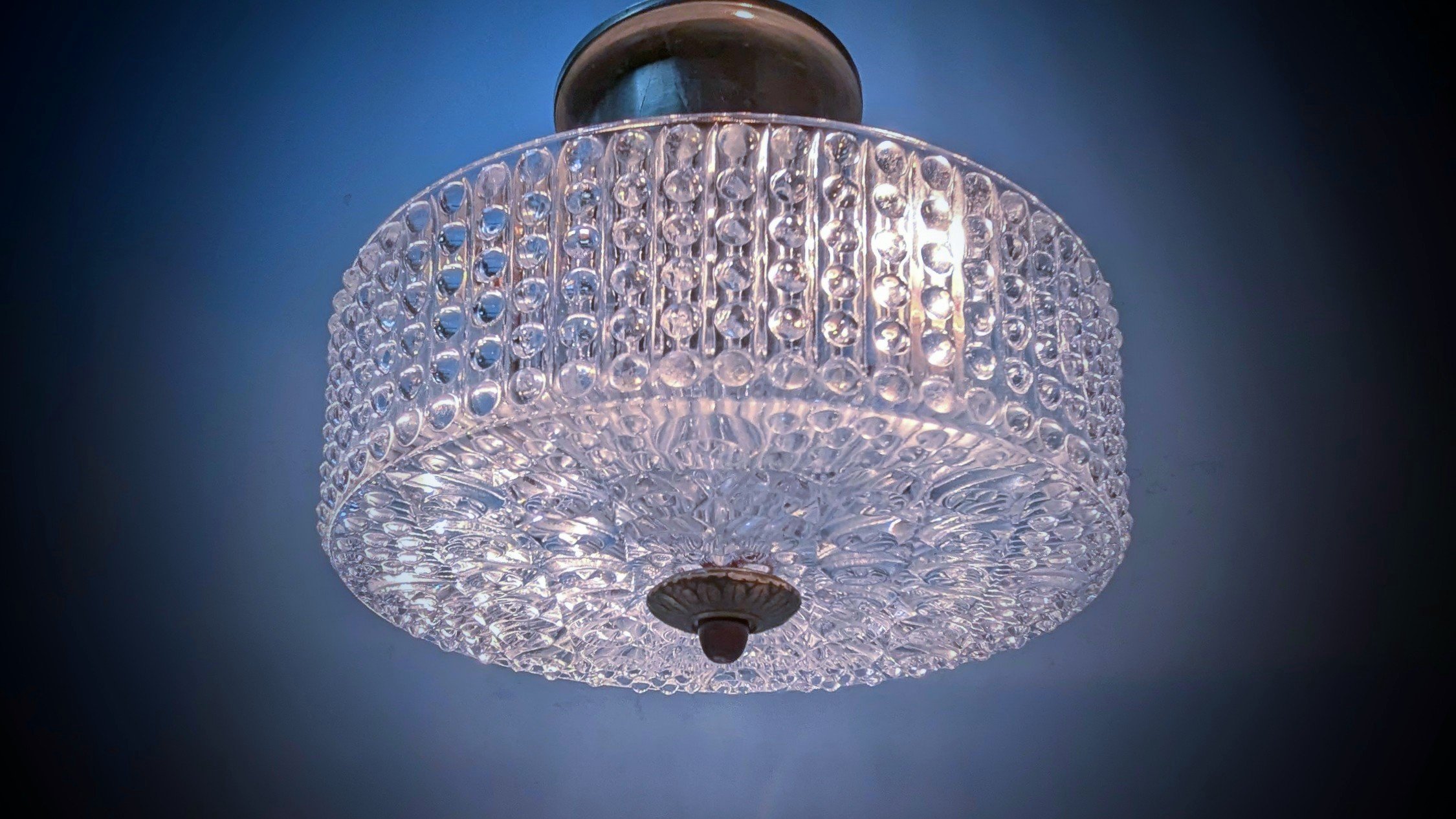 Skøn plafond 1960. Orrefors glas. Fuld restaureret. Ø24. Bla. nyt el. Ståks