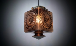 Skøn kube hjørne pendel fra 1970. Fuld restaureret. Ø20. Tv lampe.