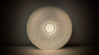 Skøn ICE plafond fra 1980 til væg eller loft. Ø21 cm. 12cmH. I smuk stand.