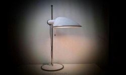 Stor skøn Svensk vintage bordlampe fra 1970. 69cmH. Velholdt stand.