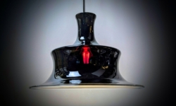 Holmegaard Sonate  Ø38. Design Michael Bang 1980. Nyt el. Aubergine. Pickup only