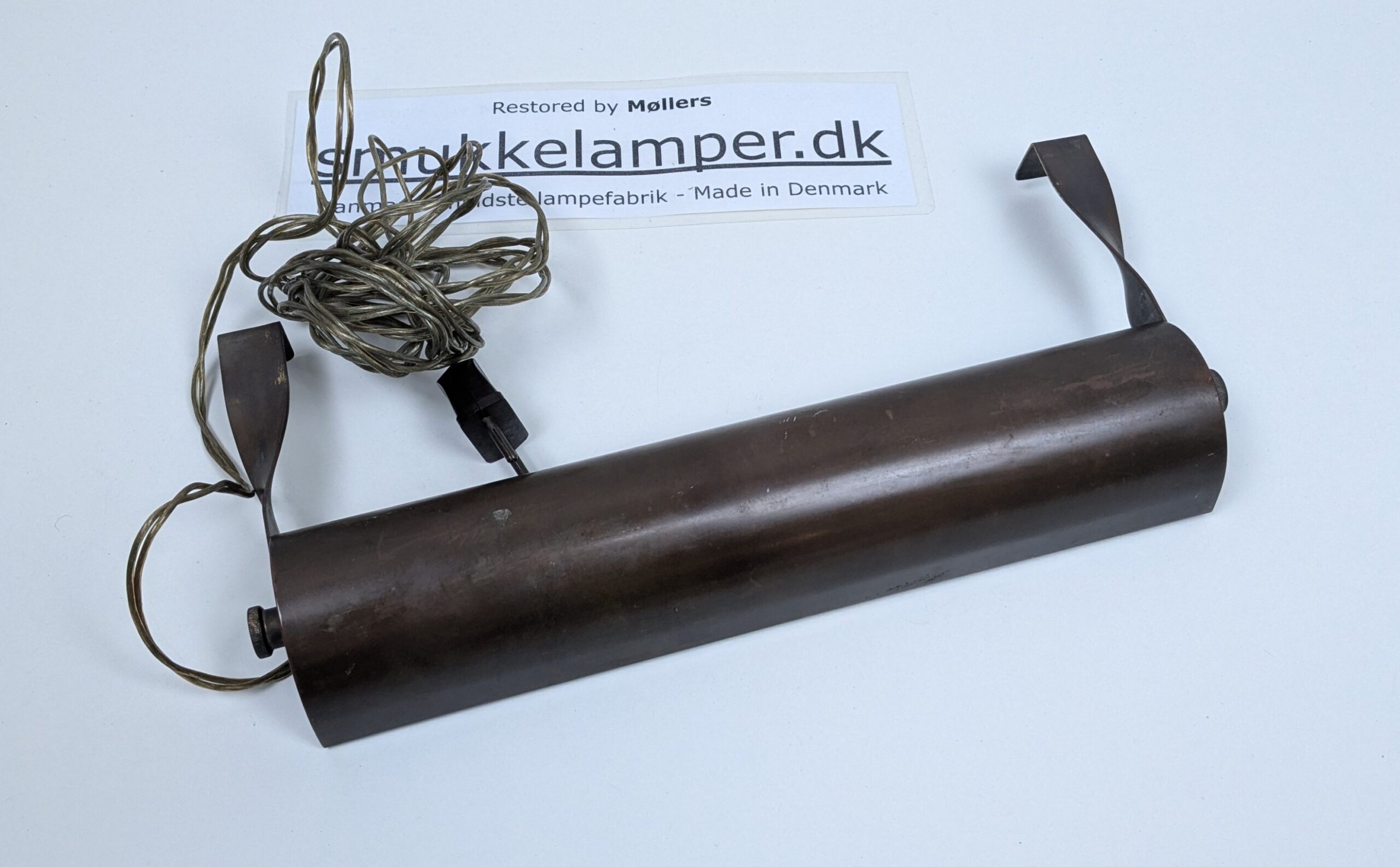 Sjælden Engelsk biblioteks reol lampe fra 1930. Original med 3,5 meter ledning og original gløderør.