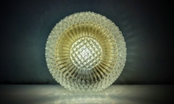 Skøn plafond med smuk klart diamond glas. Ø20 10 cmH. Interiør til væg el. loft.