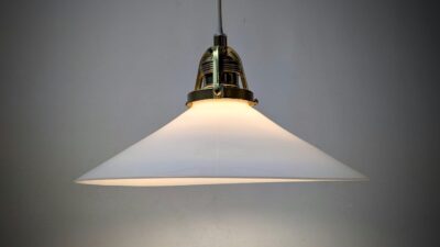 Holmegaard antik skomager pendel. Ø26,5 , 8,5 cmH. Messing. Fra 1920.