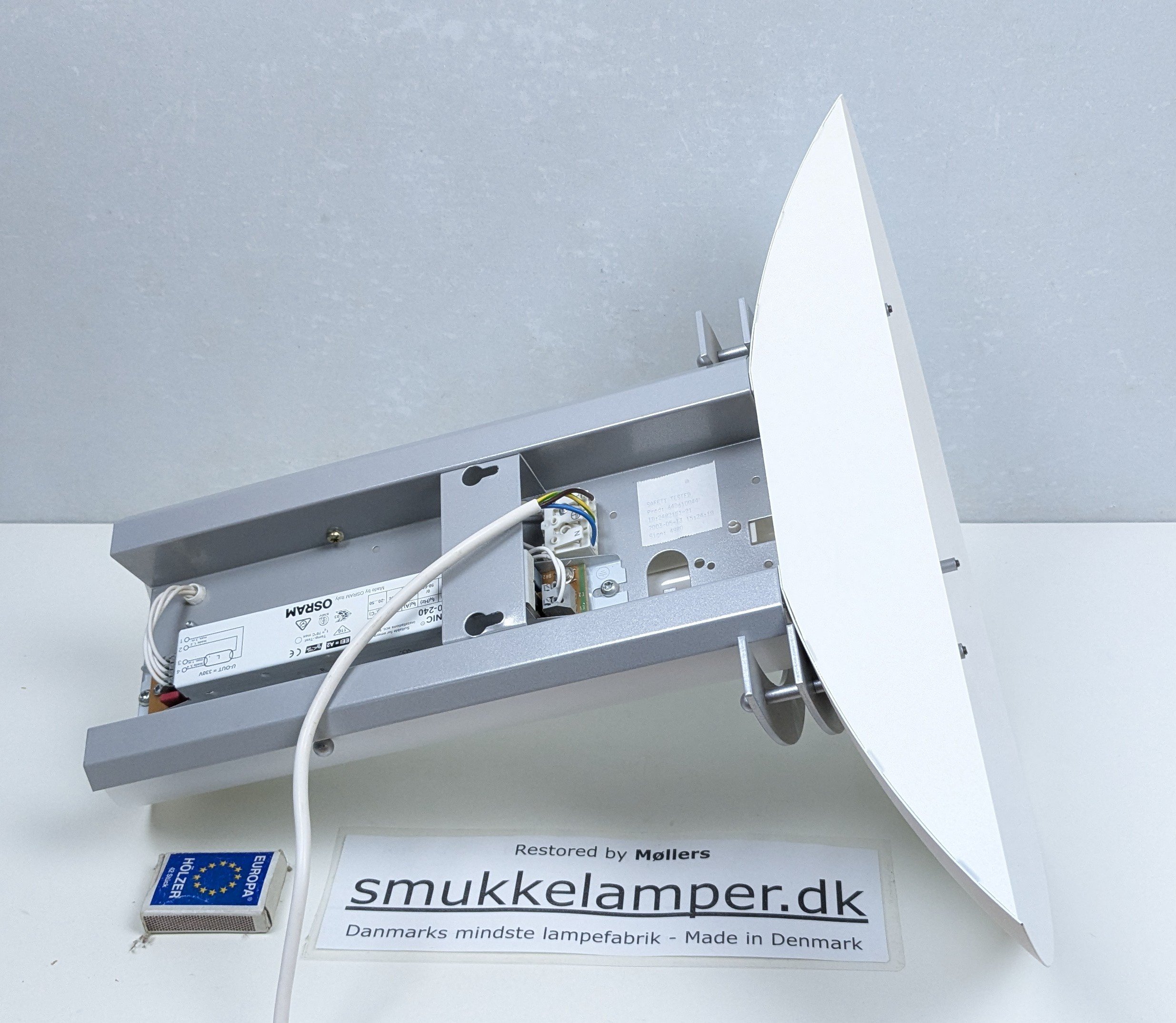 Fagerhult Zintra Væglampe – Arkitektdesign (2003).