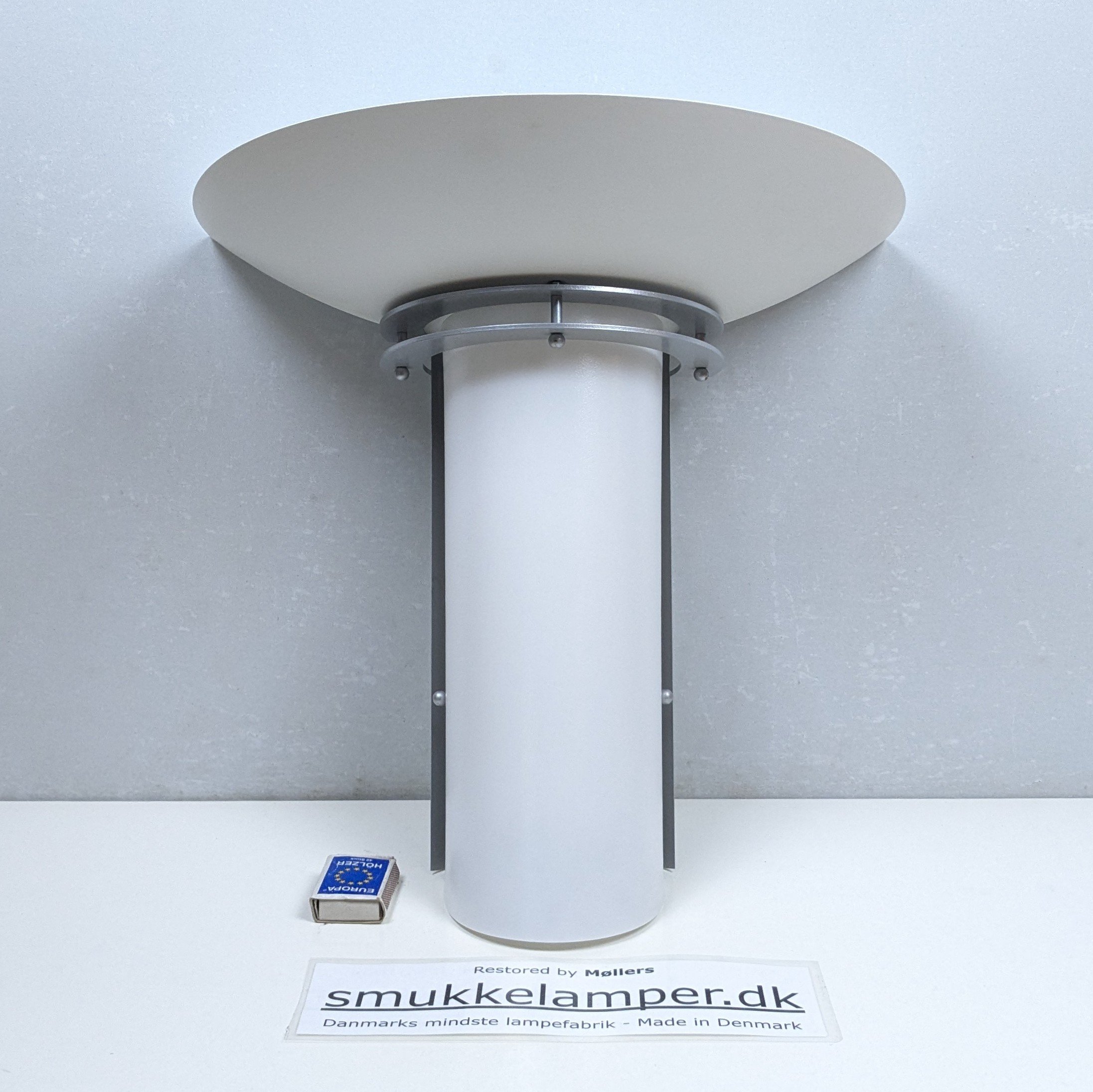 Fagerhult Zintra Væglampe – Arkitektdesign (2003).