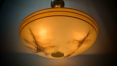 Skøn marmoreret loft plafond fra 1930. Fuld restaureret. Ø40.