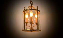 Skøn Messing og glas HALL lanterne fra 1960. Ø23. Klassisk elegant stil.