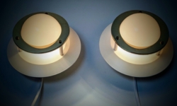 Danish design 1980. Restored. Væglamper. Model Deuce. Ø16. Cream White. Sæt.